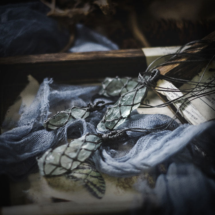 【Antique Frost Layer】White-Green Crystal Spider Web Necklace