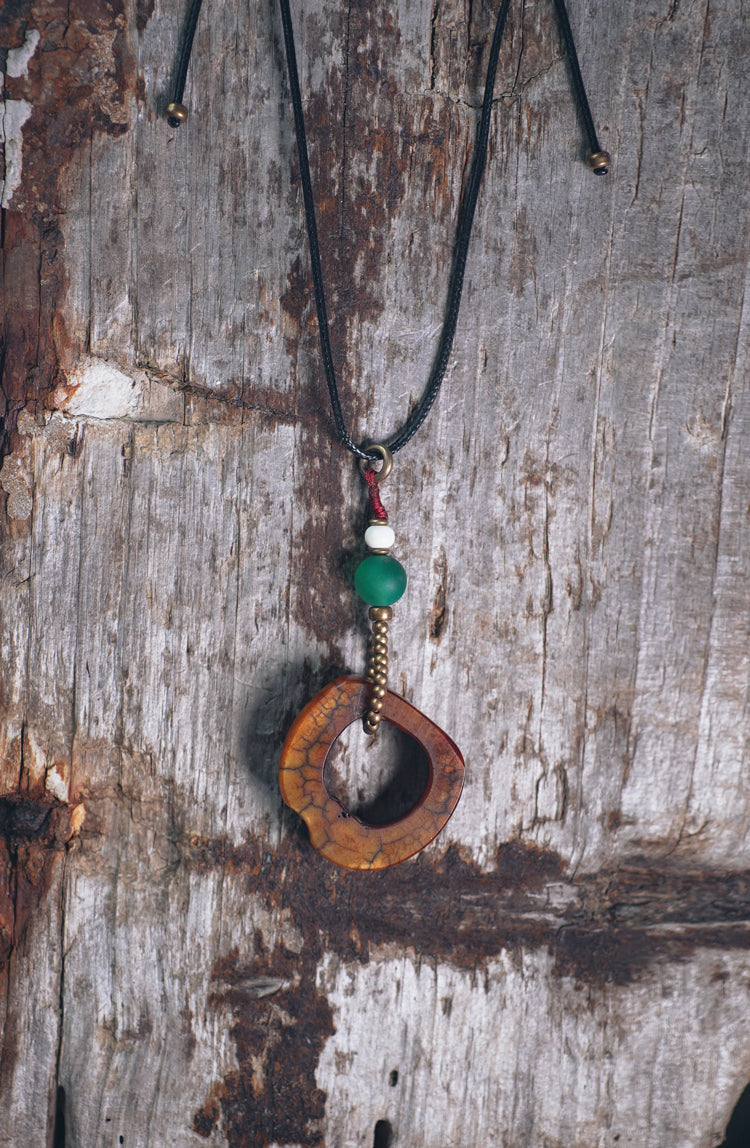 【Yak Contract】Smoked Ox Bone Necklace