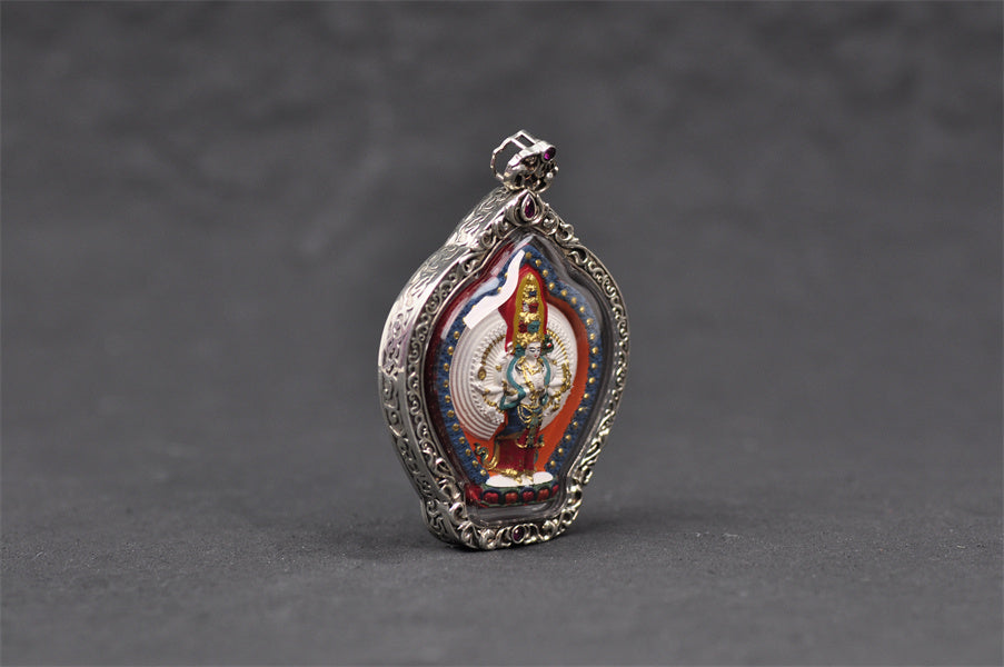 【Soul hand painting】Tibetan thousand hand Avalokitesvara Pendant
